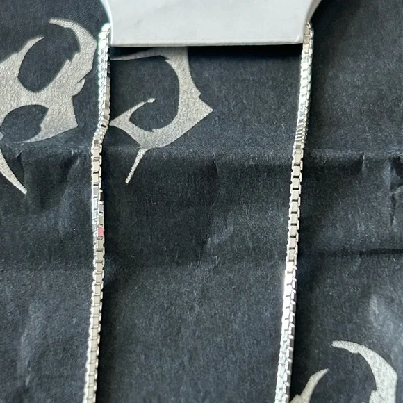 1.4mm Sterling Silver Box Chain 16” - Picture 4 of 6